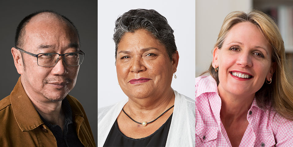 Honorary degrees commence